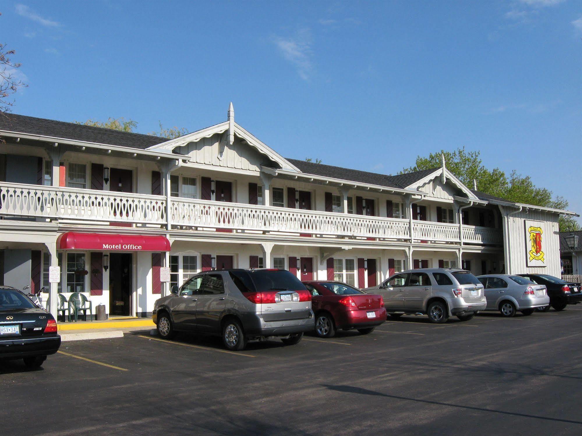 The Chalet Motel Mequon Exterior foto