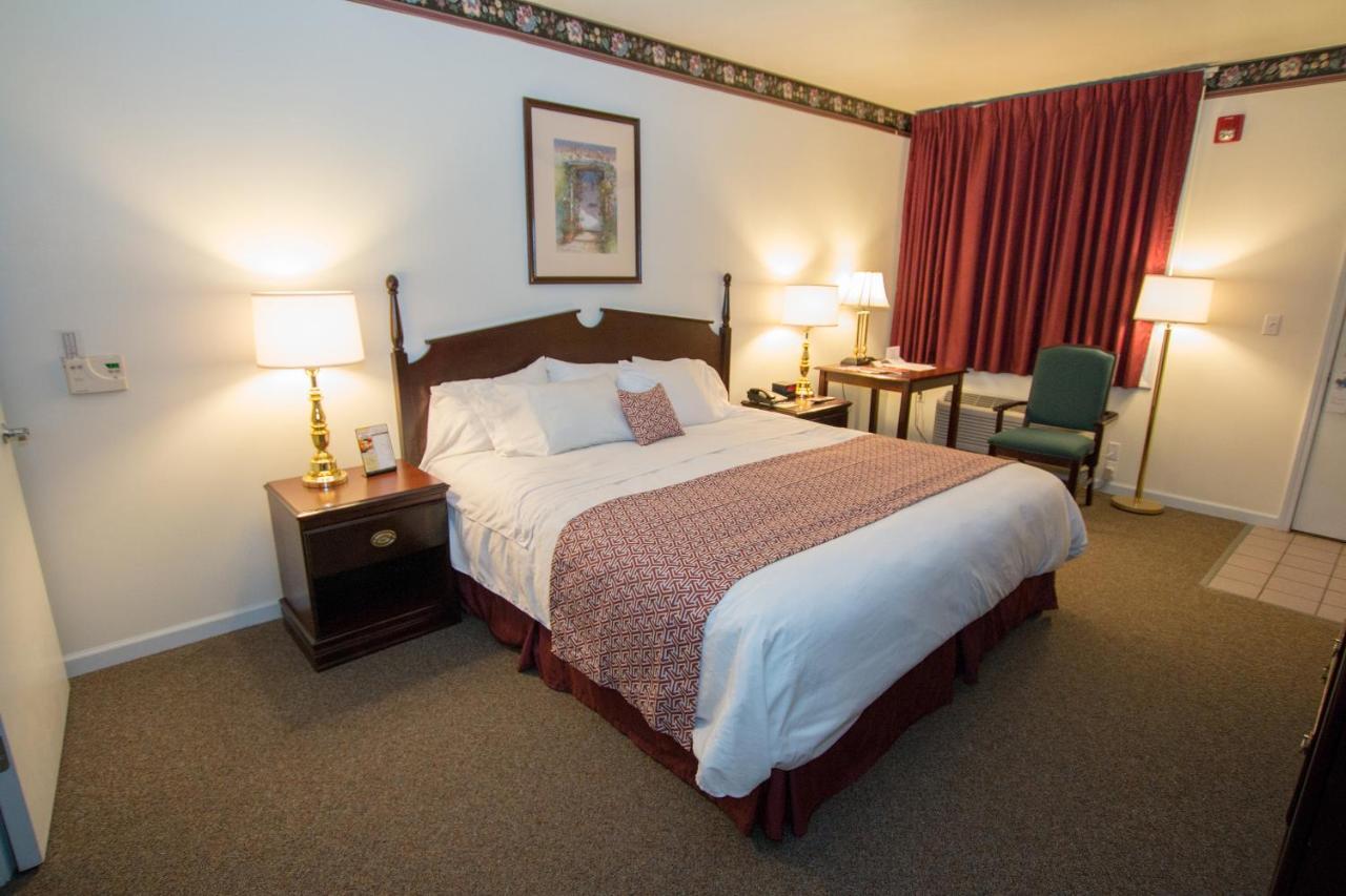 The Chalet Motel Mequon Exterior foto